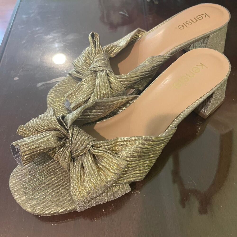 Kensie Women's Sandals Y2K Retro Bow Gold Silver Coquette Feminine Sandals 8.5 - Picture 6 of 6